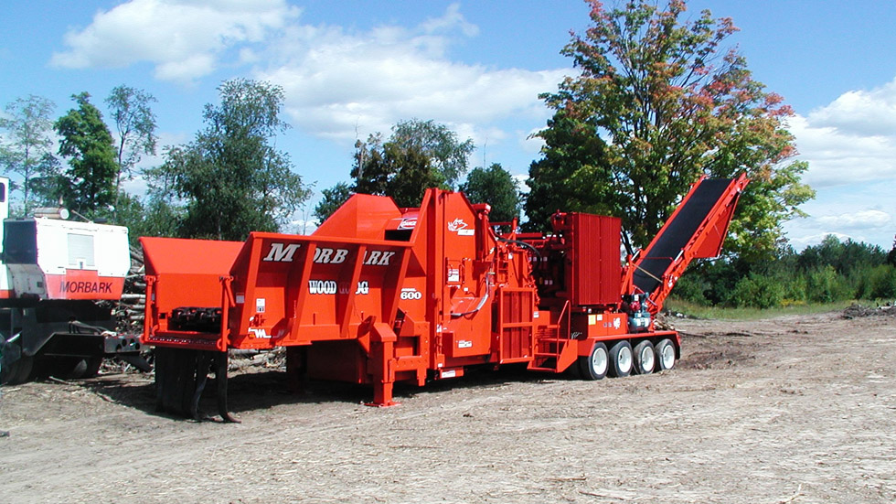 Morbark Horizontal Grinders 7600B WOOD HOG HORIZONTAL GRINDER Morbark Horizontal Grinders 7600B WOOD HOG HORIZONTAL GRINDER